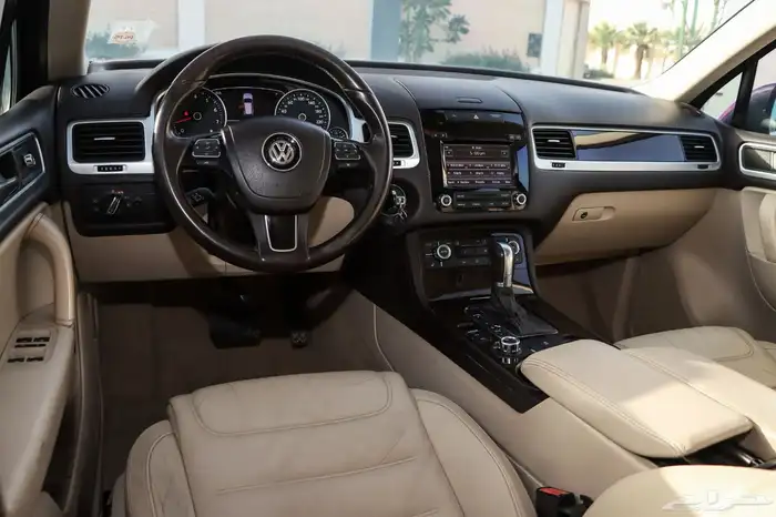 طوارق 2014 مالك اول من الوكالة Volkswagen Toureq 2014 19