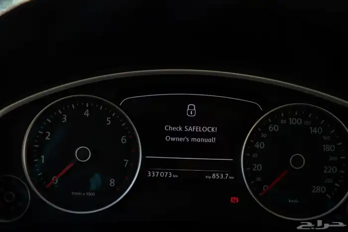 طوارق 2014 مالك اول من الوكالة Volkswagen Toureq 2014 18