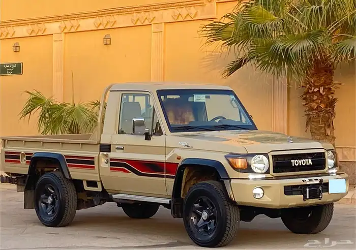 تويوتا شاص LX بريمي 2023 0