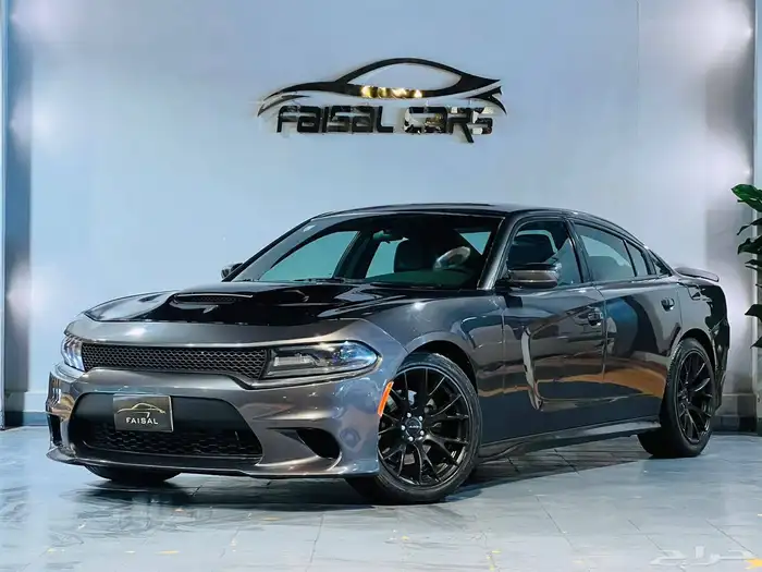 تشارجر 2018 SXT V6 استاندر بحاله ممتازه ماشاء الله 19