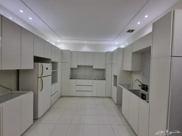 تفصيل و تركيب مطابخ و قص رخام صناعي و طبيعي 4