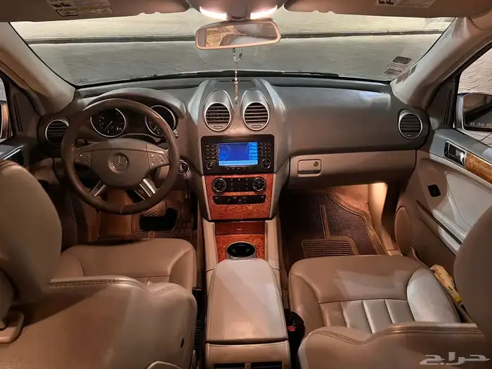 مرسيدس ML350 سته سلندر دفع رباعي 4Matic 10