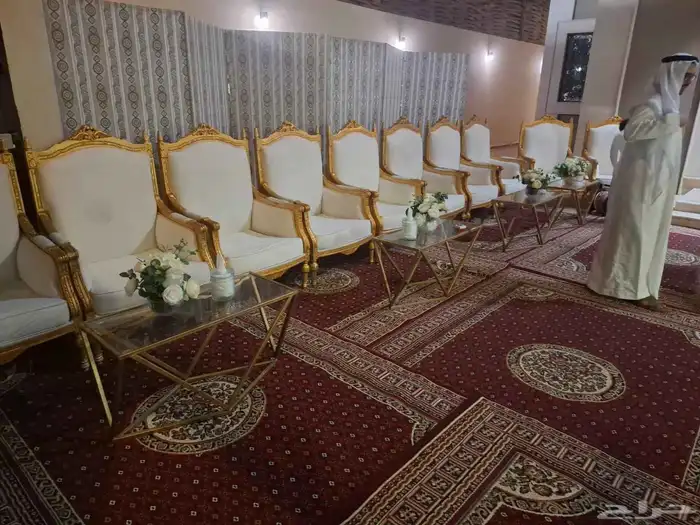 تاجير كراسي تاجير طاولات تاجير كنب تاجير مكيفات تاجير سماعات 4
