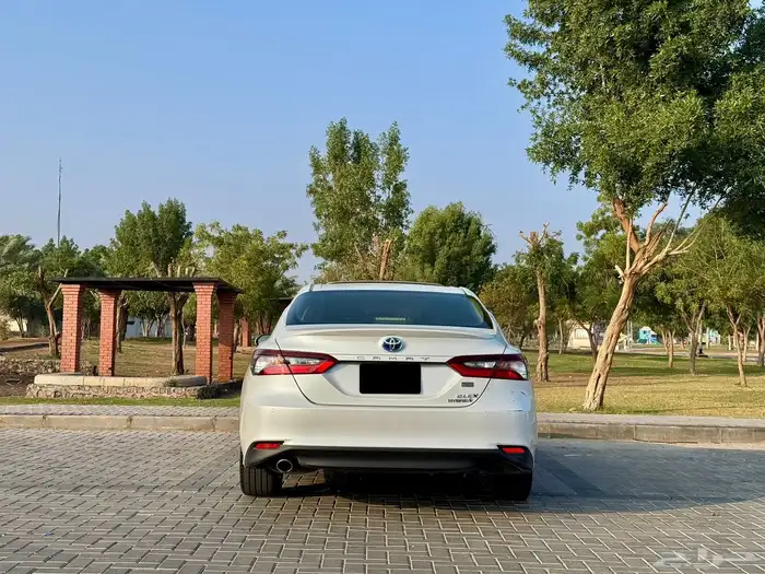 تويوتا كامري 2023 اصدار 40عام خاص 12