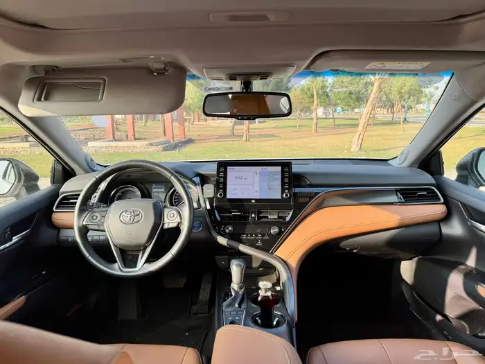 تويوتا كامري 2023 اصدار 40عام خاص 3