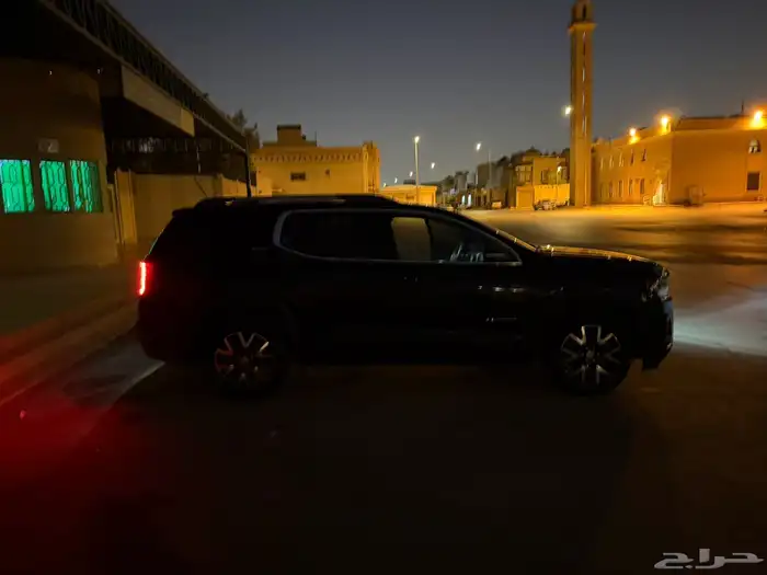 اكاديا 2021 اسود 5