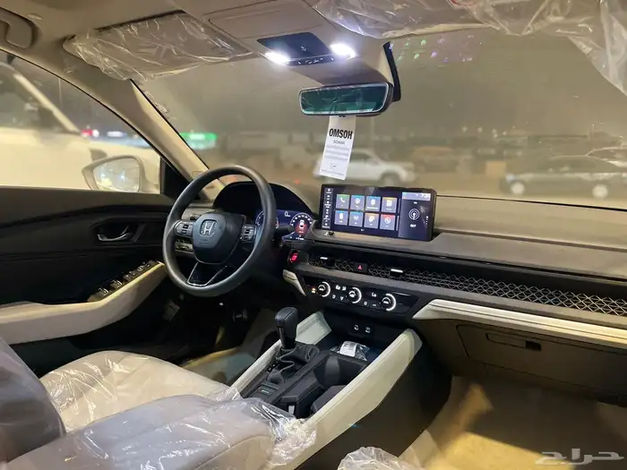 هوندا اكورد 2025 نص فل فقط ب 126000 7