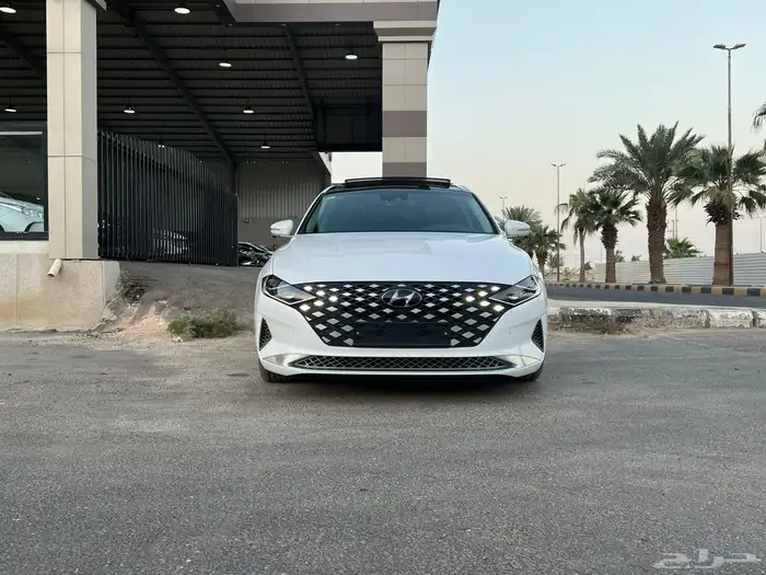هونداي ازيرا 2021 فل كامل (سقف بنوراما) 7