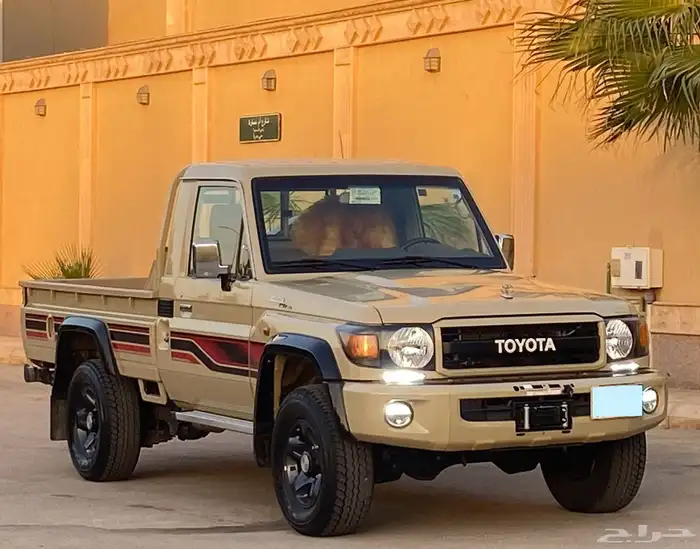 تويوتا شاص LX بريمي 2023 2
