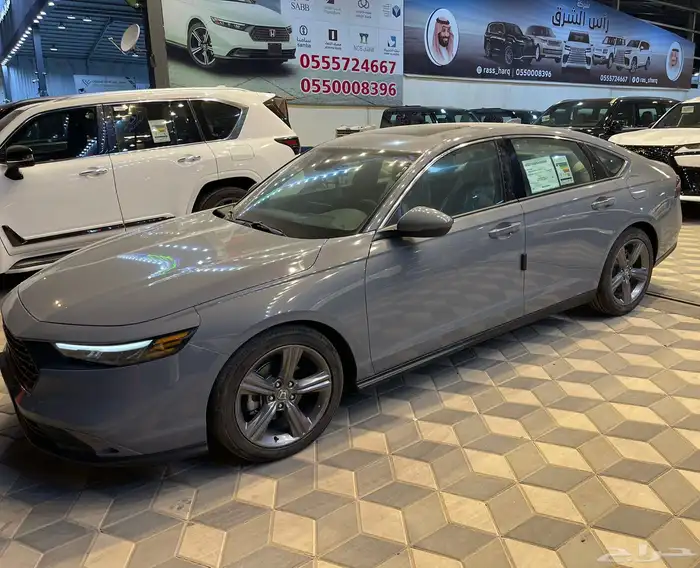 هوندا اكورد 2025 نص فل فقط ب 126000 4