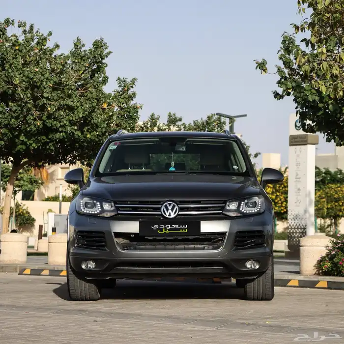 طوارق 2014 مالك اول من الوكالة Volkswagen Toureq 2014 2