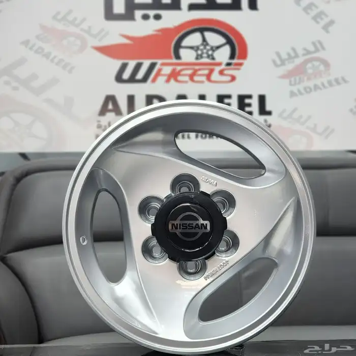 يوجد لدينا جميع انواع الجنوط وجميع مديلات السيارات 74