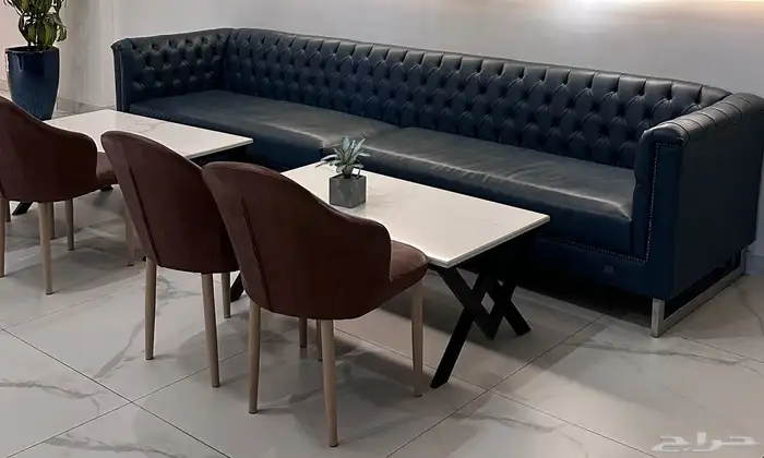 معدات وأثاث كوفي كاملة للبيع 11