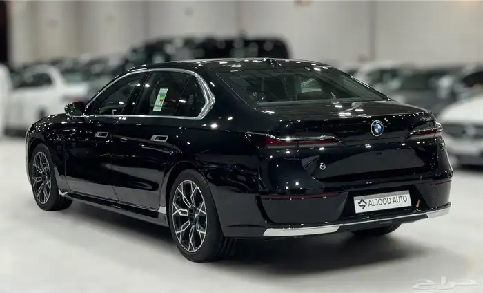 بي ام دبليو 735i موديل 2026 فل كامل جديد فاتورة ضريبية 4