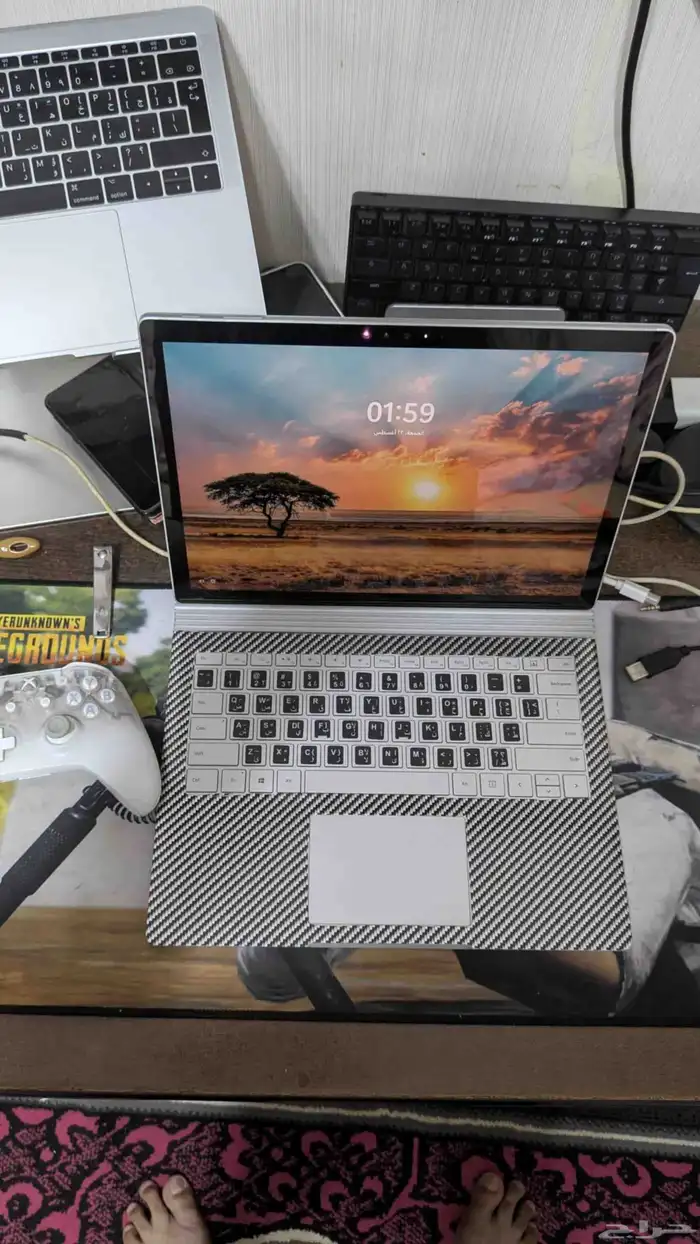 Microsoft Surface Book 2