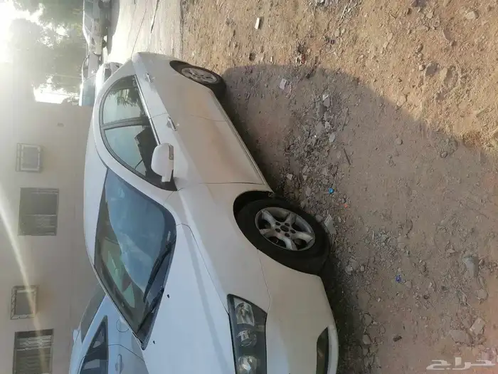 جيلي ام جراند 7 جير عادي 2013 3
