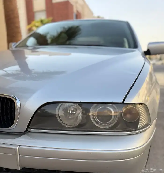 بي ام دبليو الفئة الخامسة 525i فل كامل 2003 6