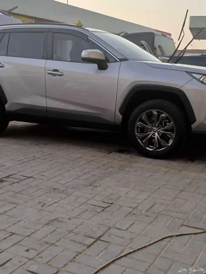 راف فور 2023 15