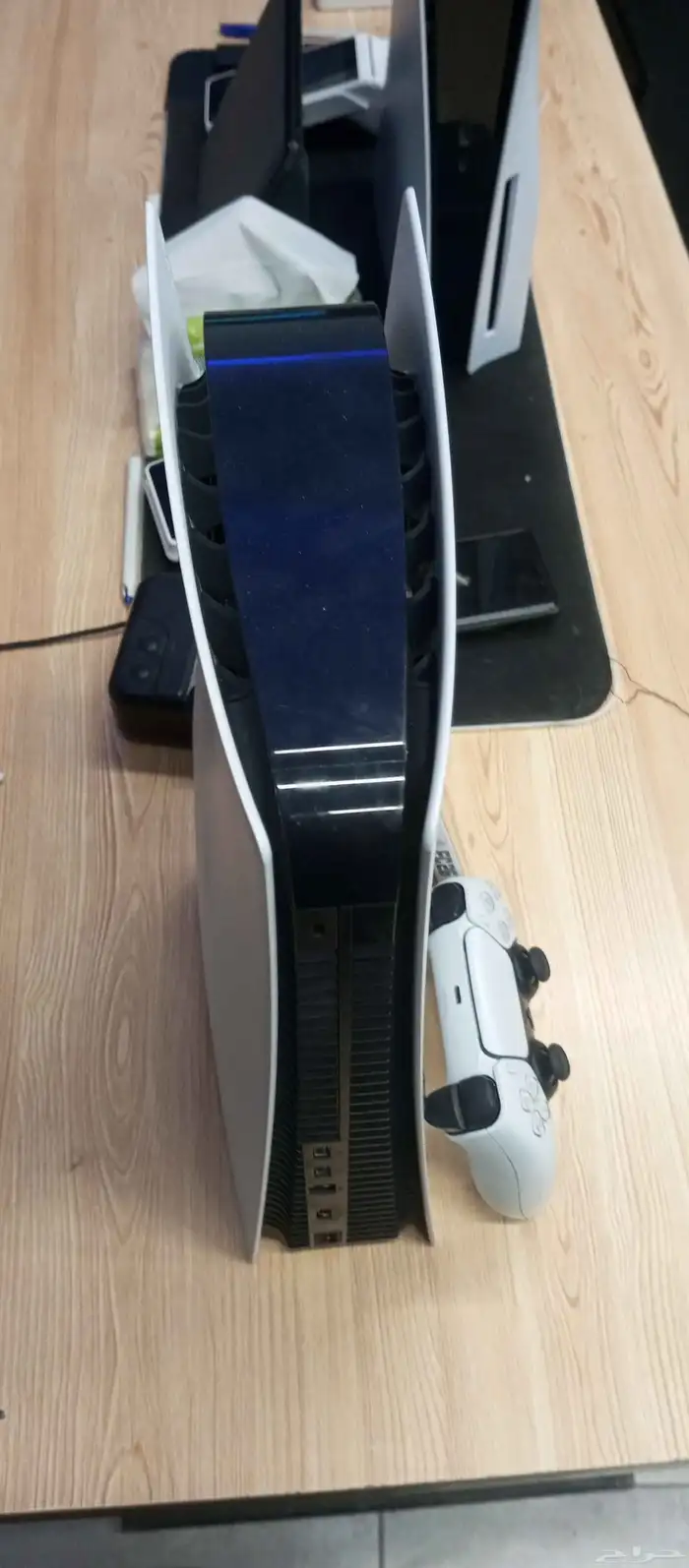 سوني 5 لم تدخل الصيانه قبل الاجهزه جدا نظيفه ثلاثه اجهزه 4