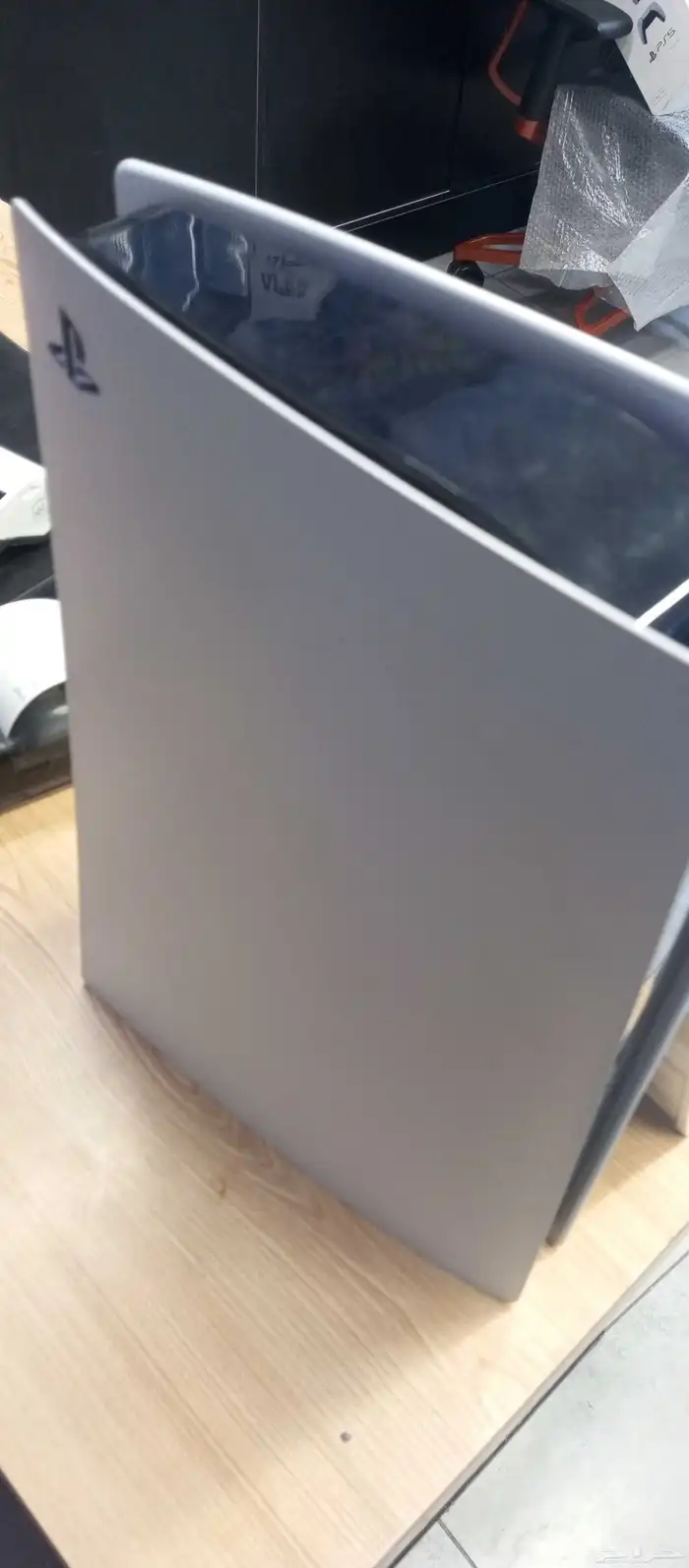 سوني 5 لم تدخل الصيانه قبل الاجهزه جدا نظيفه ثلاثه اجهزه 2