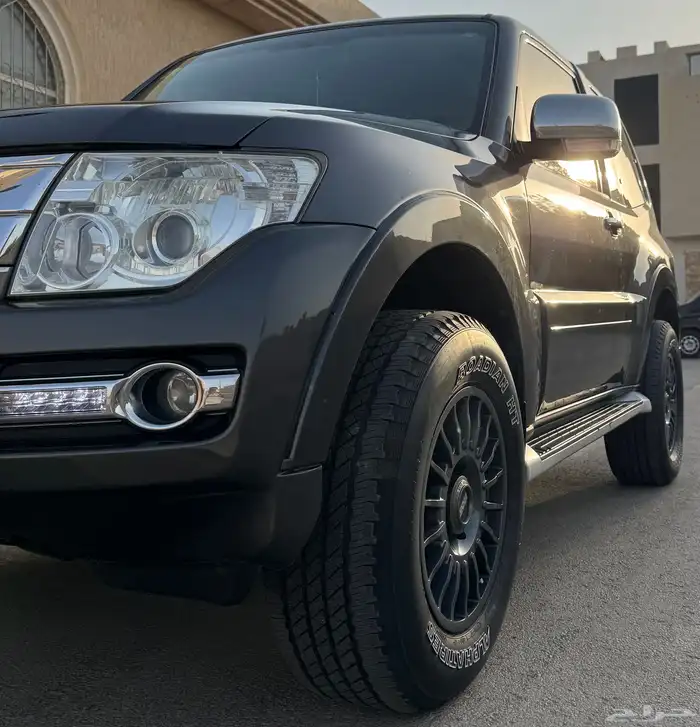 للبيع باجيرو 2016 فل 3800 مجهز للبر بالكامل 5