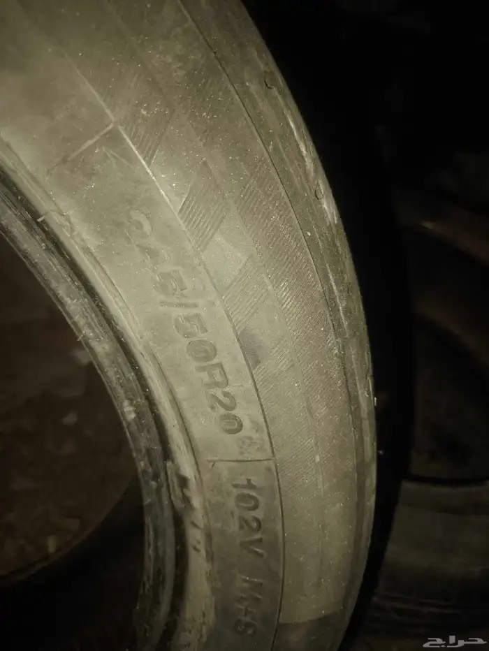 كفرات للبيع 3 تواير كبار و2 اصغر شوي 4