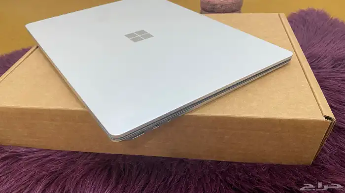 مايكروسوفت سيرفيس لابتوب شاشه لمس كورi5 8 جيجا رام 256 ssd 16