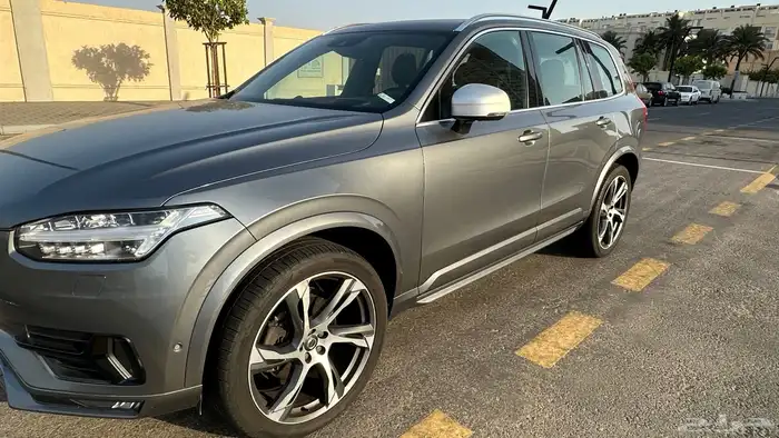 Volvo XC90 R-Design 21