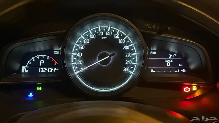 مازدا 3 ستاندر 8