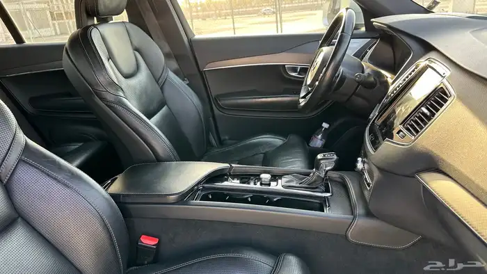 Volvo XC90 R-Design 10