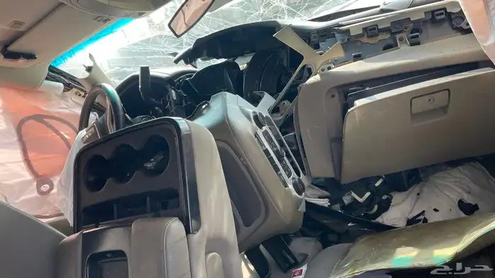 gmc yukon xl قطع غيار فقط 2016 17