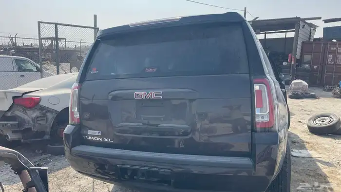 gmc yukon xl قطع غيار فقط 2016 1