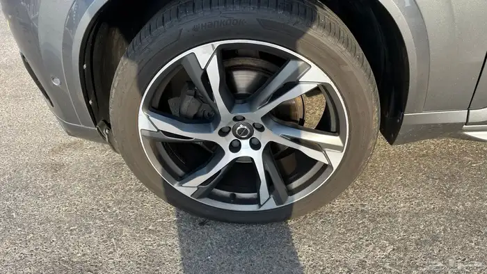 Volvo XC90 R-Design 13