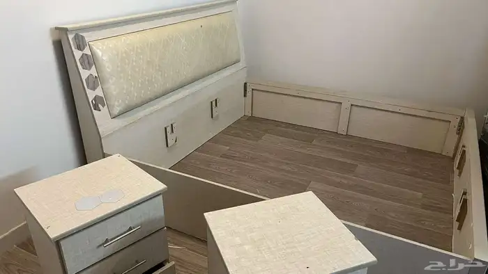 سرير نفرين للبيع 0