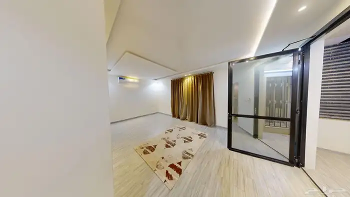 فيلا مؤثثة فاخره للاجار حي عكاظ الرياض قريبة من قاعدة الجوية 10