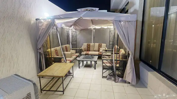 فيلا مؤثثة فاخره للاجار حي عكاظ الرياض قريبة من قاعدة الجوية 2