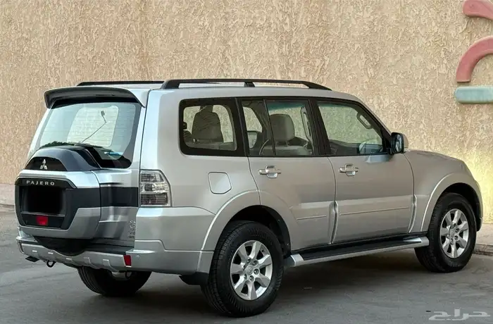 باجيرو 2020 GLS نص فل 11