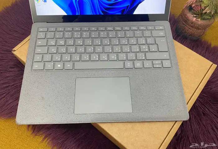 مايكروسوفت سيرفيس لابتوب شاشه لمس كورi5 8 جيجا رام 256 ssd 12