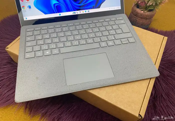 مايكروسوفت سيرفيس لابتوب شاشه لمس كورi5 8 جيجا رام 256 ssd 10