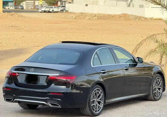 مرسيدس E200 2021 ممشى (84)ابيض 4