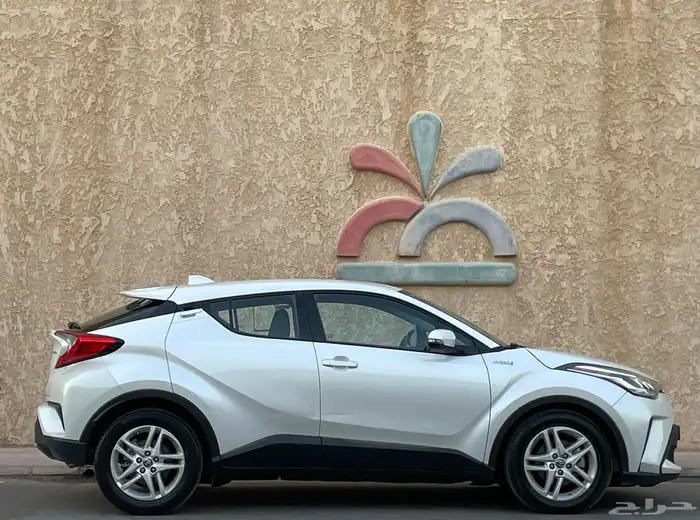 تويوتا C-HR موديل 2022 2