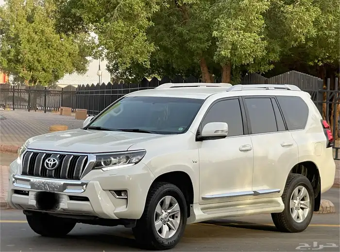 تويوتا برادو 2021 VX ممشى (70) الف 4