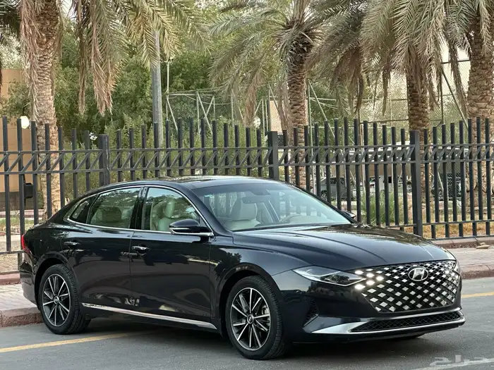 هونداي أزيرا موديل 2021 سعودي نص فل 11