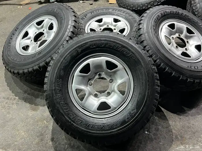 جنوط ديازلا مقاس 16 فكسار مع كفرات أبو لبنه نضيفه بالمره 0