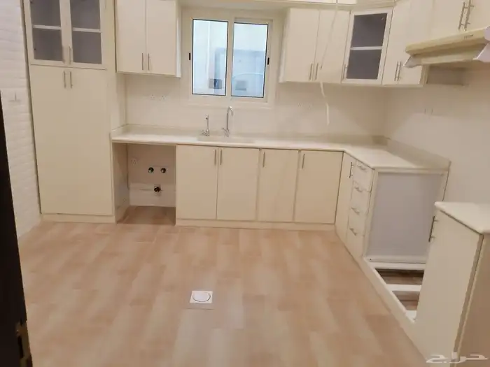 شقة للإيجار بحي الفرسان بالدمام 10