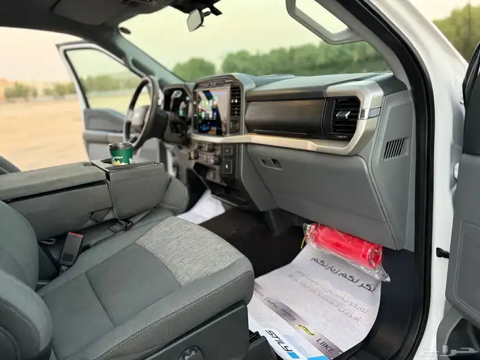 فورد F150 مخزن 8 سلندر 18