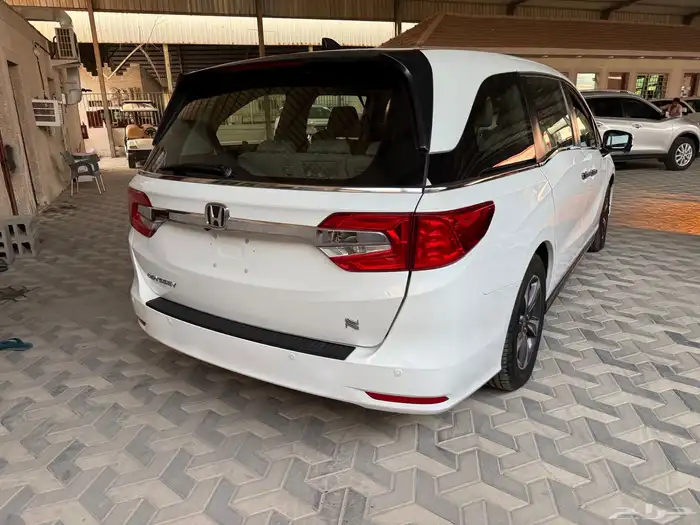 هوندا اوديسي 2030 ماشيه 100 ألف 12