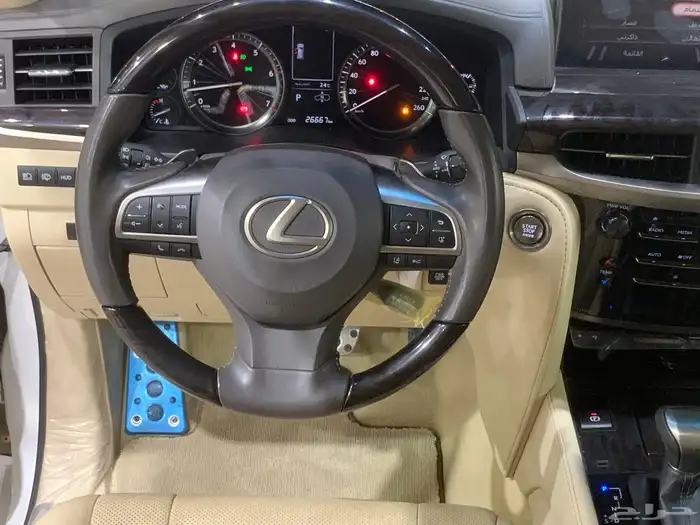 لكزس 2021 LX570 ( مخزن ) عداد قليل 9