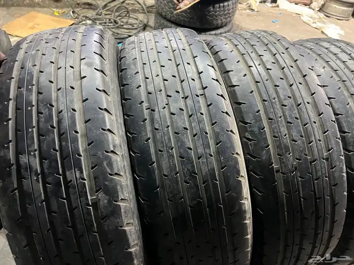 كفرات شاهين صيني مقاس 900 17 تاريخ 2024 شبه الجديد 11