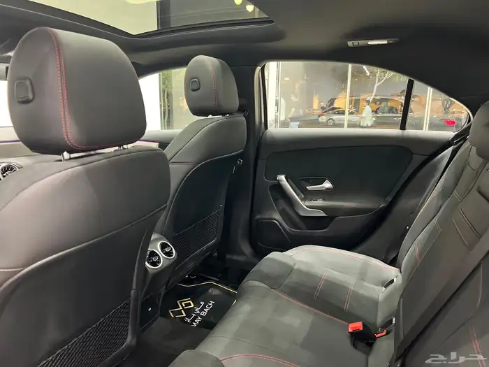مرسيدس A200 AMG 2025 نايت بكج 8